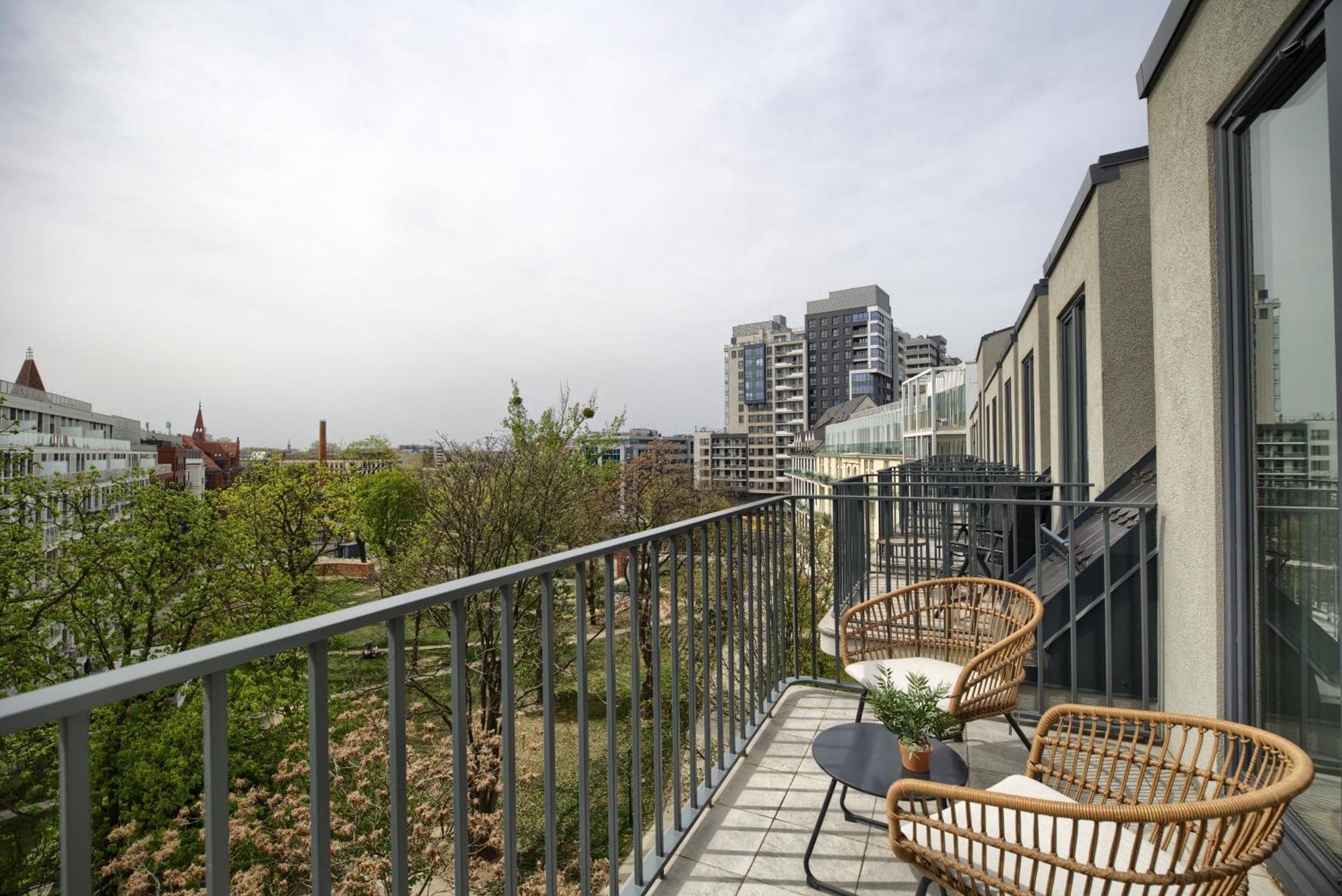 Aboutartapartments - By The River Вроцлав Екстериор снимка